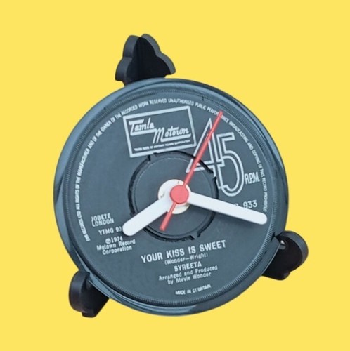 Syreeta clock side - clock, table