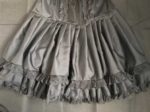 Rockabilly style back - 50’s,
