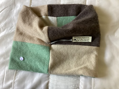 100 cashmere redbone snood - 100%,