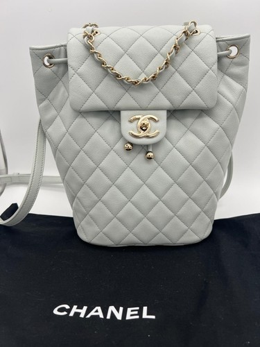 Chanel caviar leather bag - chanel,