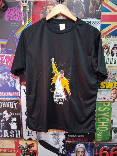 Queen freddie mercury - mercury, wembley