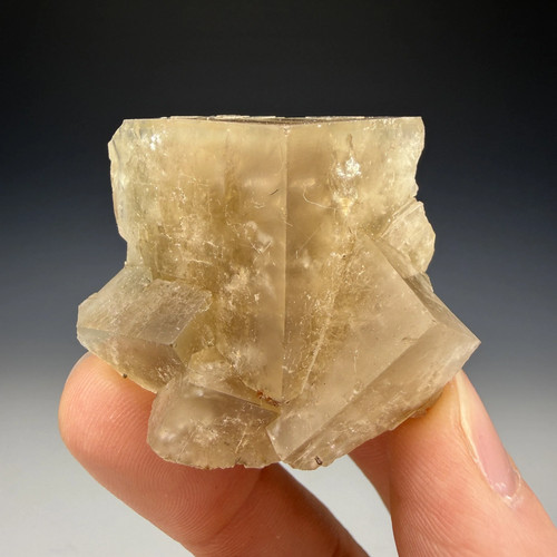 Fluorite boundary cross vein - boundary,