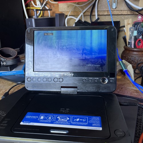 Sony dvp fx875 8 inch - 8,