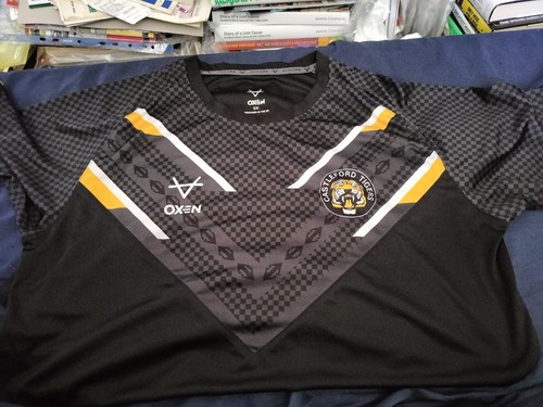 Castleford tigers rugby league - tigers,