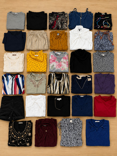 Women clothing bundle - clothing,
