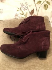 WOMEN'S SUEDE SHOES WITH LACES