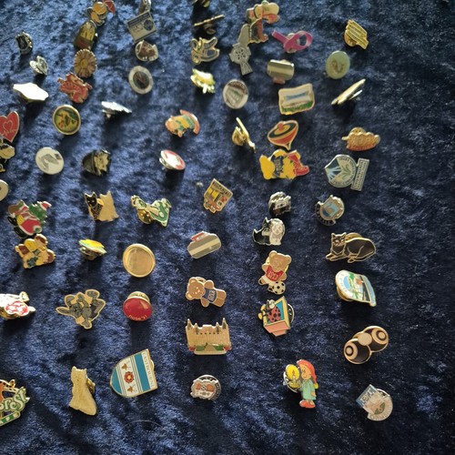 Job lot enamel pin - 70+,