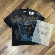 Vale Liberty Statue Graphic