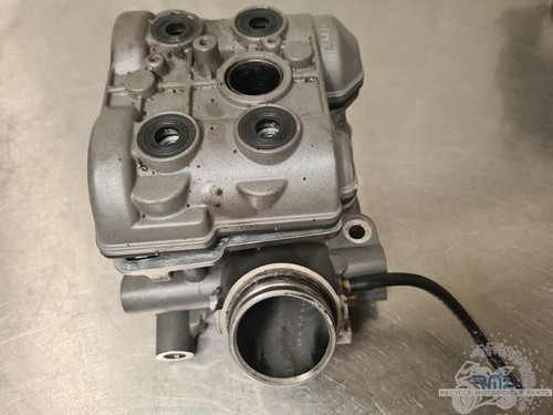 Rear cylinder head with
