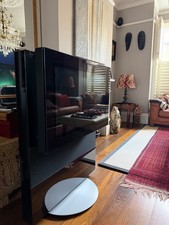 Bang & Olufsen BeoVision Avant