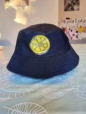 Black Stone Roses bucket hat