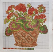 Elizabeth Bradley 16 x 16 inch