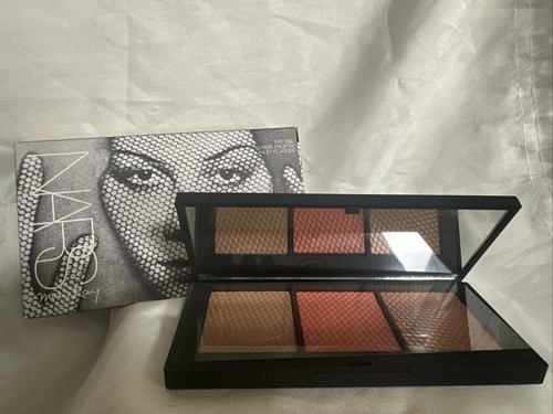 Nars man ray - veil, cheek