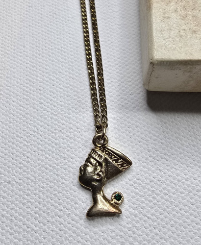 Vtg 80s necklace - vtg, nefertiti