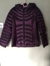Ladies NEW maroon down jacket, size L