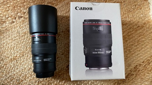 Canon 100mm 8 l - f/2.8, macro