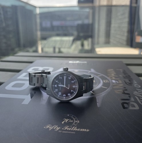 Hamilton khaki field quartz - khaki,