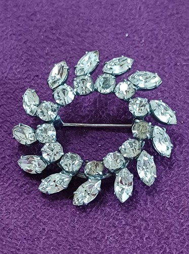 Vintage floral starburst - vintage, /
