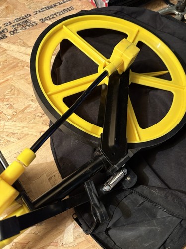 Measuring wheel used good - used,