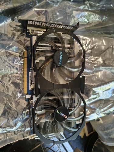 Gigabyte nvidia geforcegtx 560 - geforcegtx,