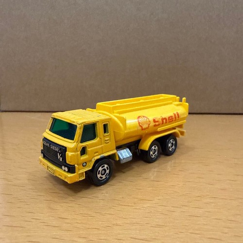 Tomica nissan diesel tank - tomica,