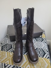 BNIB Brown Pavers Adjustable