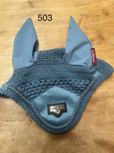 Mieux fly hood ear - le,