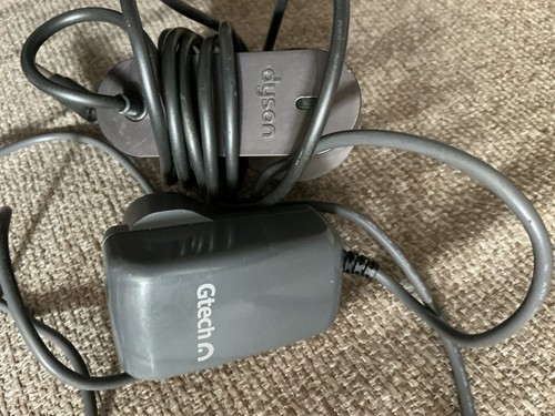Genuine dyson charger - dyson, vacuum