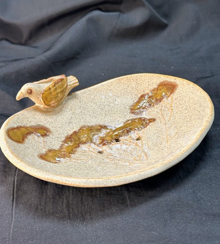 Studio pottery folk - folk, art