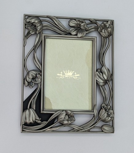 Floral metal photo frame - metal,