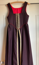 Beautiful womens tudor style gown size 10  Quality theatre/re-enactment costume.