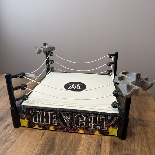 Wwe hell cell wrestling - hell,