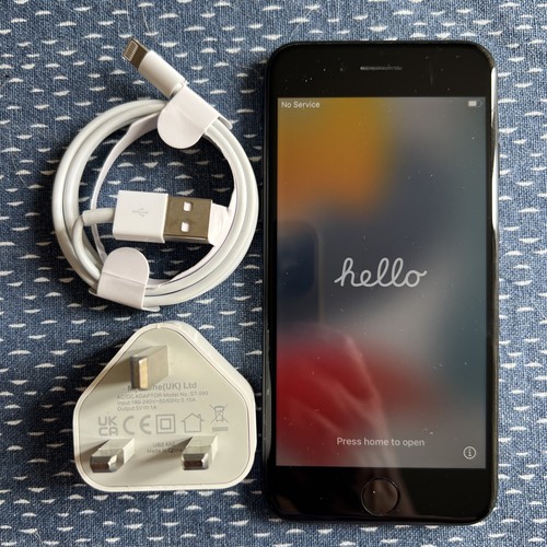 Apple iphone 32gb black - 7,