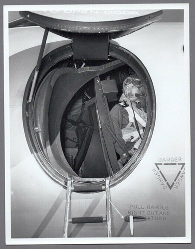 Vickers valiant door - valiant,