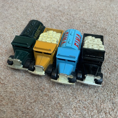 Corgi morris trucks - morris,