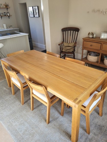 Large habitat radius dining - large,