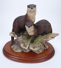 Border Fine Arts Otters