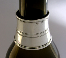 RARE IRISH 1811 STERLING SILVER WINE BOTTLE COLLAR NECK RING LABEL ANTIQUE