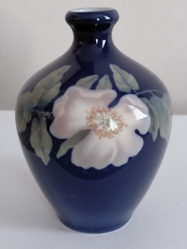 Royal copenhagen porcelain - royal,