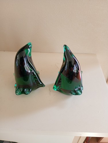 Beautiful vtg pair green art - green,