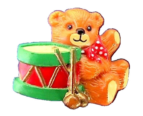 Lucy pin christmas - lucy, &