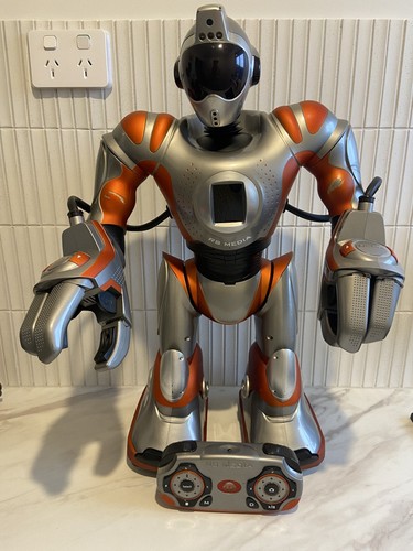Wowwee media robosapien - rs,