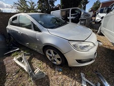 VAUXHALL ASTRA J 2011 1.6 PETROL SILVER HATCH **BREAKING SPARES** 