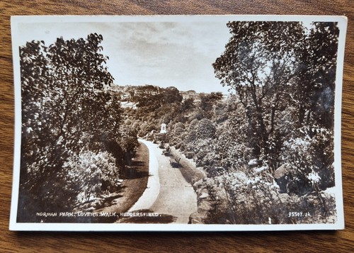 Norman park lovers - norman, walk