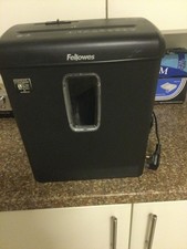 fellowes shredder