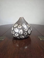 Debbie Barber Ceramics Naked Raku Flower & Leaf Themed Solifleur Vase Signed