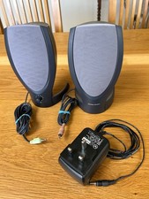 Pair of Harmon Kardon speakers