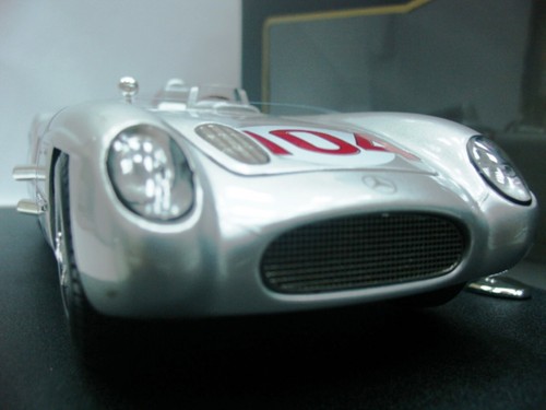 Wow extremely rare mercedes - wow,
