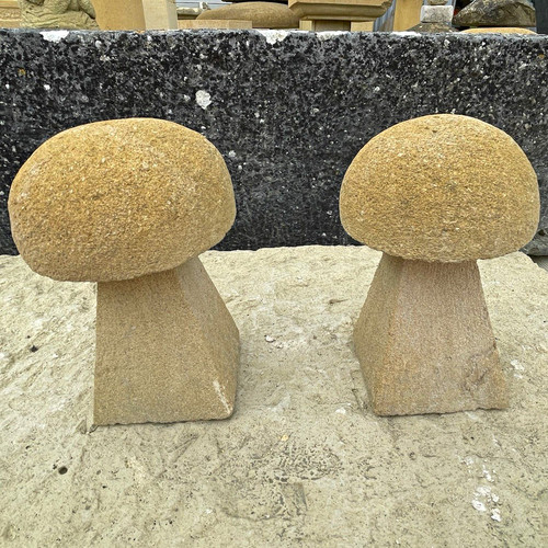 Pair small cotswold stone - pair,