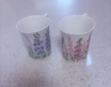 Pair of Rosina China Queen's pattern fine bone china mugs